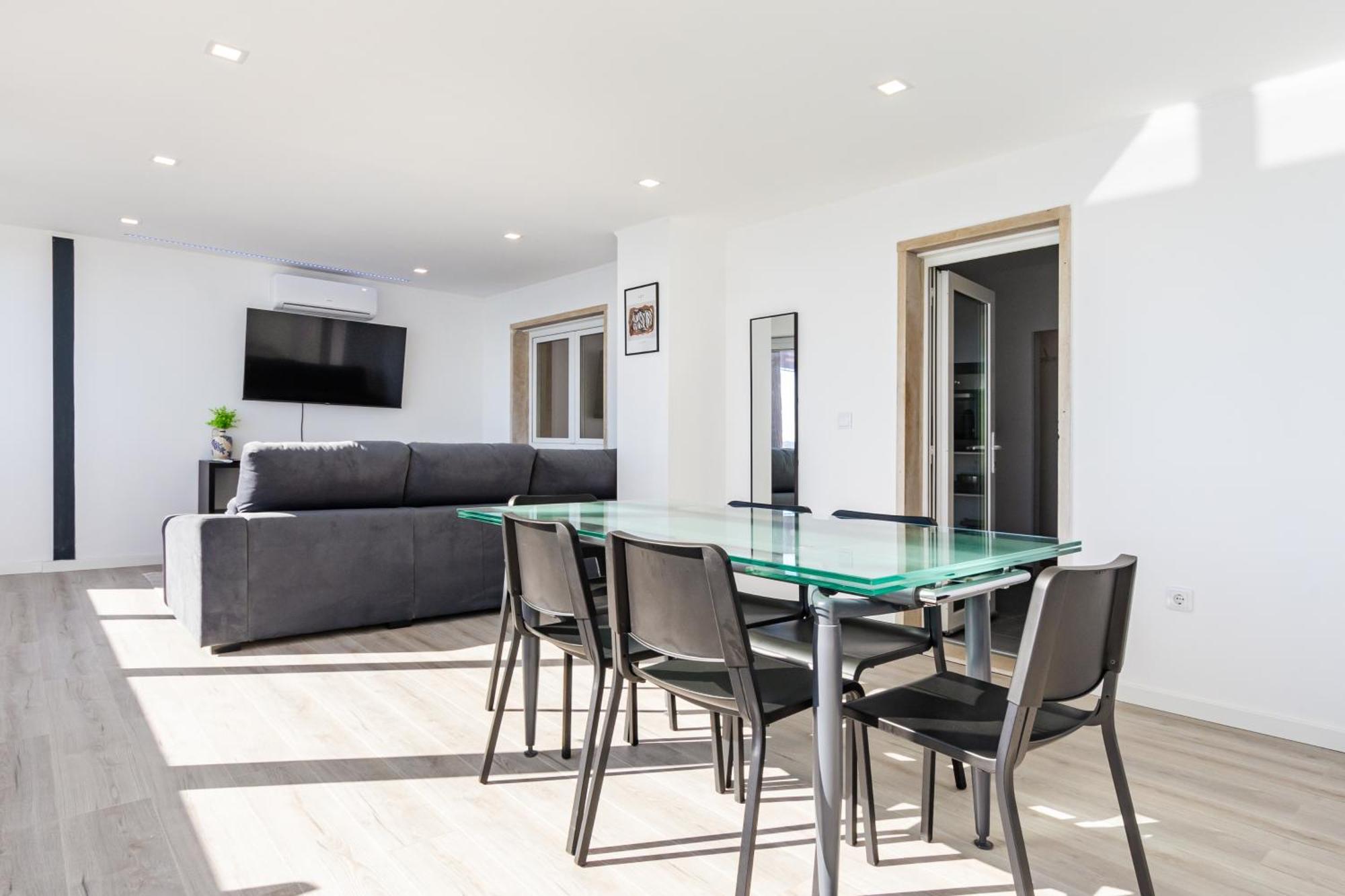 Cacilhas Riverview! ألمادا المظهر الخارجي الصورة