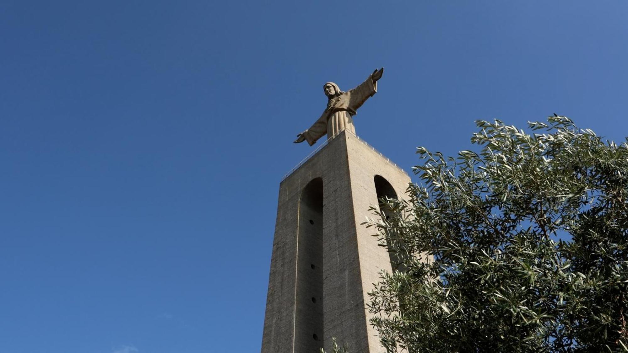 Cacilhas Riverview! ألمادا المظهر الخارجي الصورة